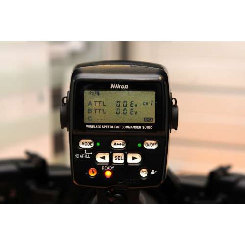 NIKON SU-800 SLAVE UNIT SB-R200